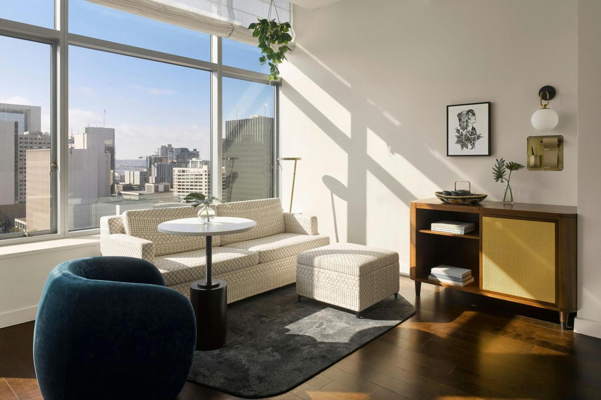 Alma San Diego Downtown, A Tribute Portfolio Hotel Buitenkant foto